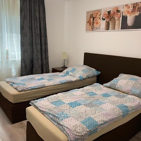 Apartament Tt10 Botanicka Трнава Экстерьер фото