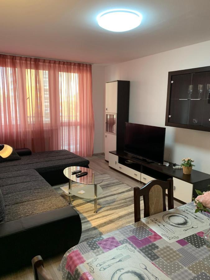 Apartament Tt10 Botanicka Трнава Экстерьер фото