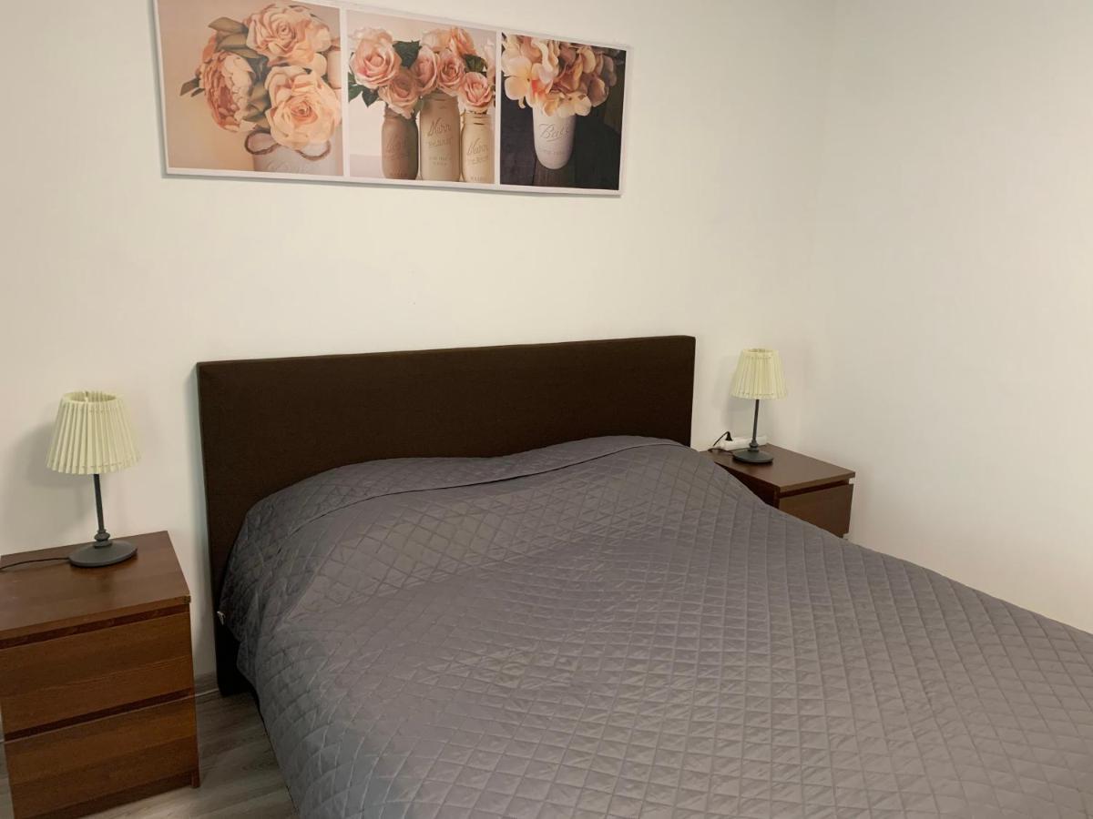 Apartament Tt10 Botanicka Трнава Экстерьер фото