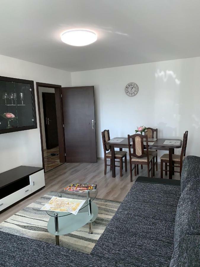 Apartament Tt10 Botanicka Трнава Экстерьер фото