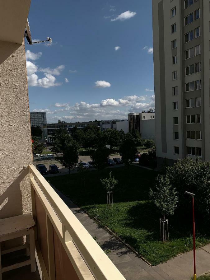 Apartament Tt10 Botanicka Трнава Экстерьер фото
