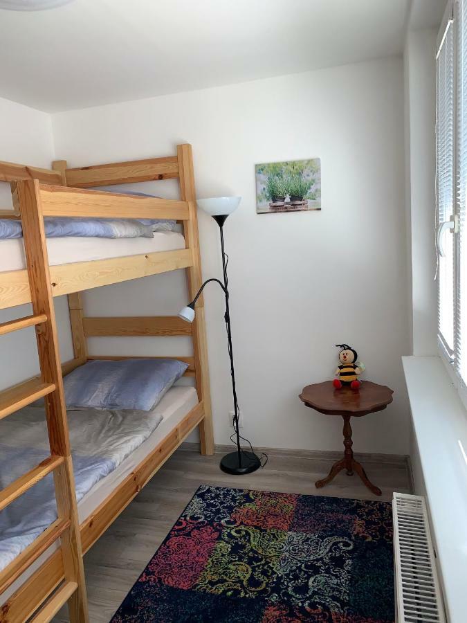 Apartament Tt10 Botanicka Трнава Экстерьер фото